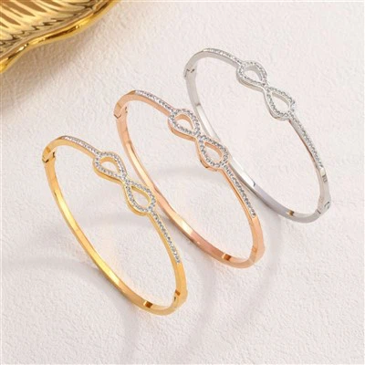 Figure 8 Bracelet